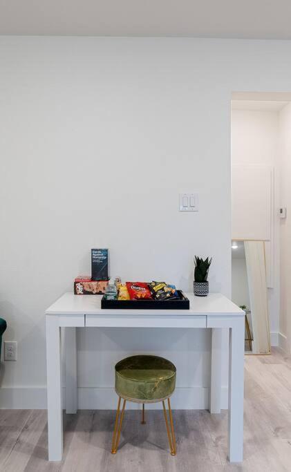 Comfy1B Near Deep Ellum+Parking Apartment Dallas Exterior photo
